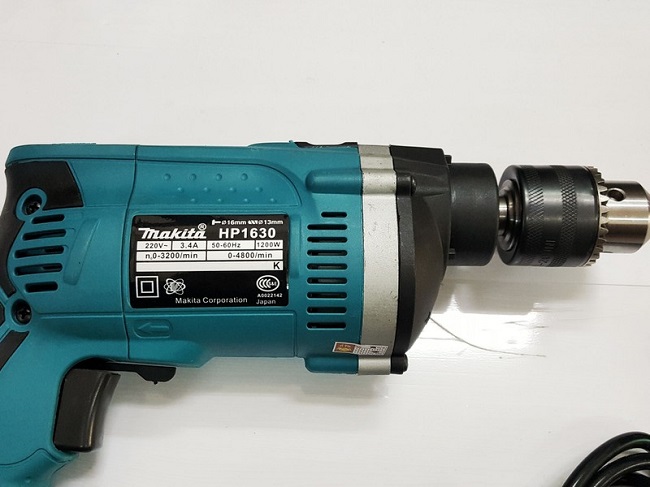 kiem tra vo may khoan makita chinh hang