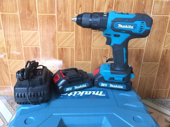 May khoan pin hoat dong bat ky noi dau